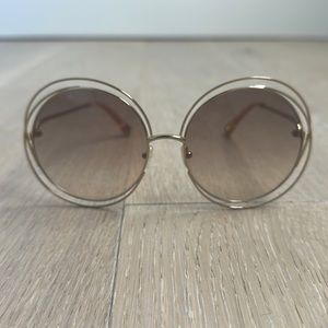 70’s style Chloe round gold frame Carolina sunglasses